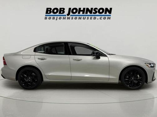 2025 Volvo S60 B5 Core