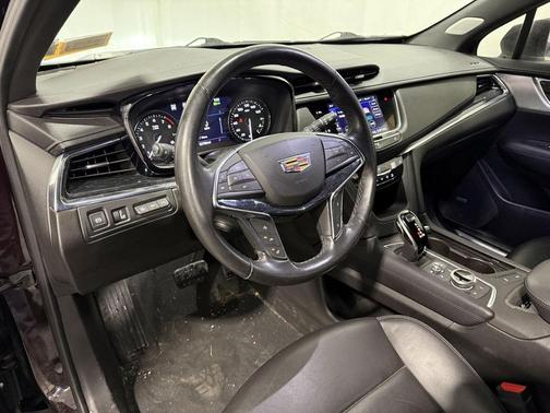 2020 Cadillac XT5 Premium Luxury