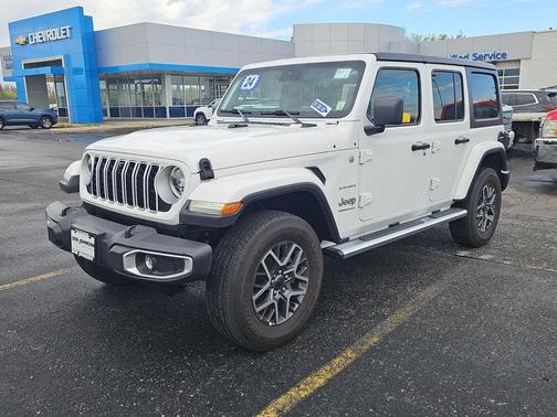Bright White 2024 Jeep Wrangler 4-Door Sahara