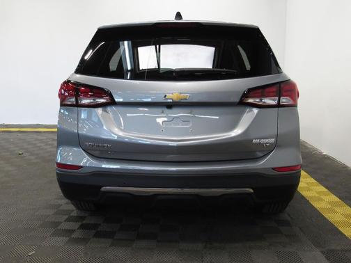 Sterling Gray Metallic 2024 Chevrolet Equinox 1LT