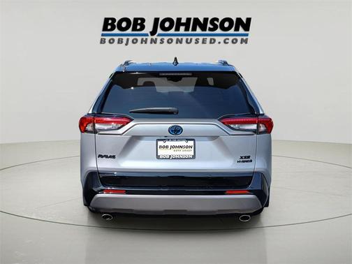 2021 Toyota RAV4 Hybrid SE