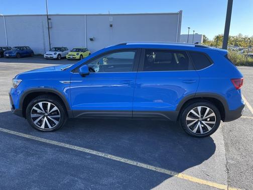 2023 Volkswagen Taos 1.5T SE