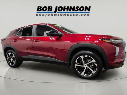 Crimson Metallic 2024 Chevrolet Trax FWD 1RS