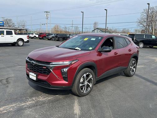 Crimson Metallic 2024 Chevrolet Trax FWD 1RS