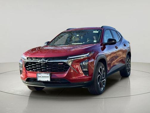 Crimson Metallic 2025 Chevrolet Trax FWD 2RS