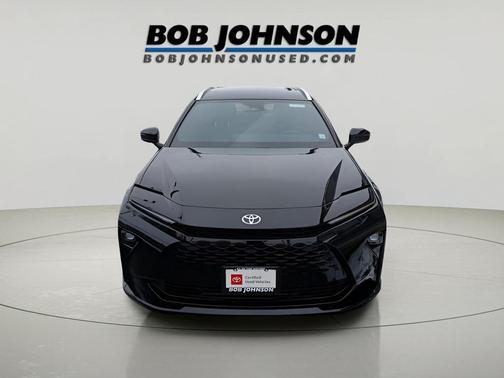 2025 Toyota Crown Signia XLE