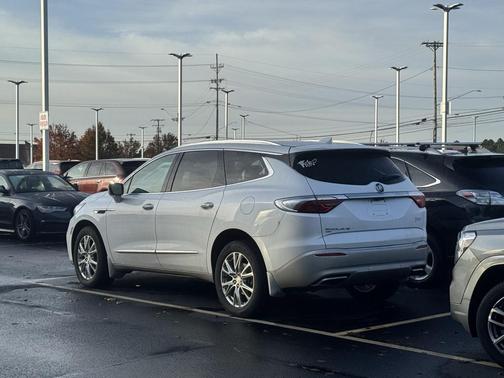 2022 Buick Enclave AWD Premium