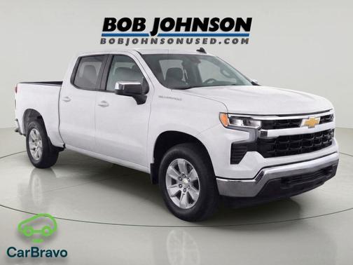 Summit White 2025 Chevrolet Silverado 1500 LT
