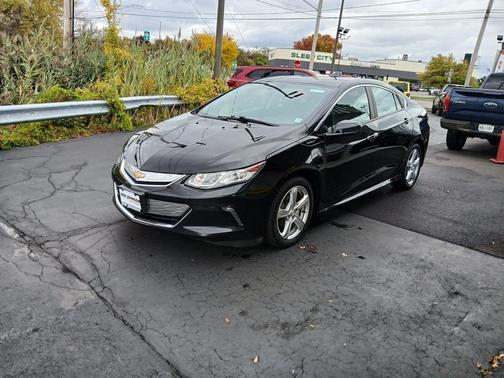 2018 Chevrolet Volt LT