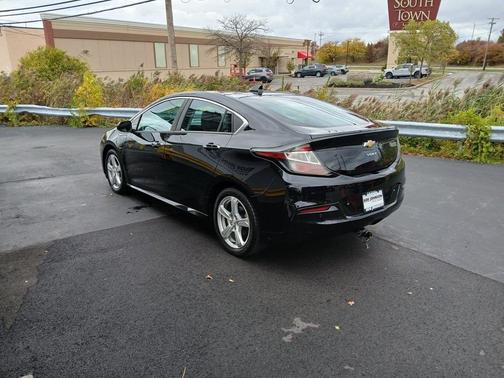 2018 Chevrolet Volt LT