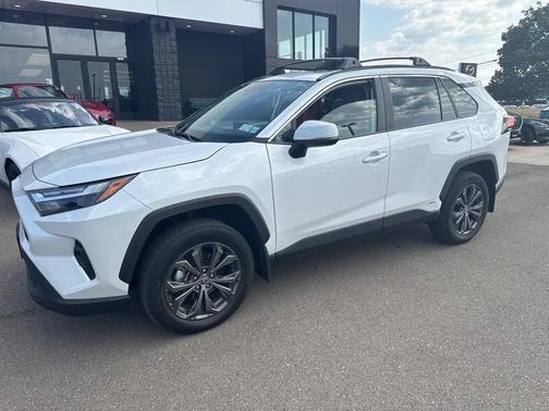 2023 Toyota RAV4 Hybrid XLE Premium