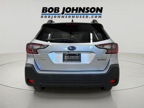 Ice Silver Metallic 2023 Subaru Outback Premium