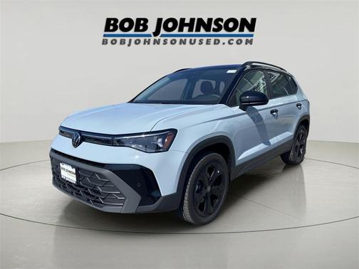 2025 Volkswagen Taos 1.5T SE Black