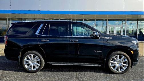 Black 2024 Chevrolet Tahoe 4WD High Country