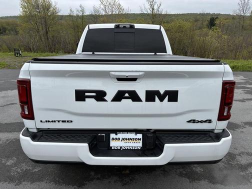 Bright White Clearcoat 2025 RAM 2500 Limited Crew Cab 4x4 6'4' Box