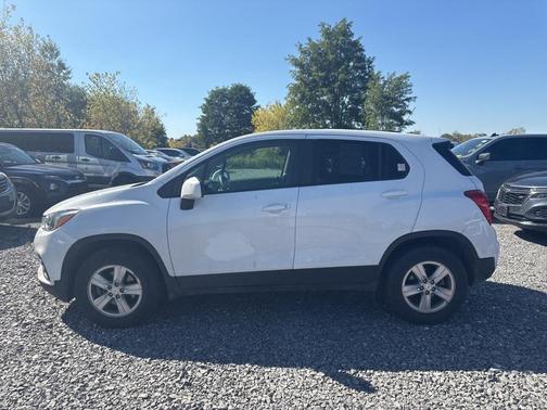 2022 Chevrolet Trax LS