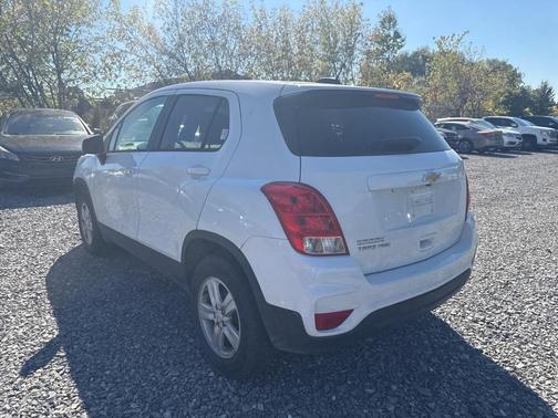 2022 Chevrolet Trax LS