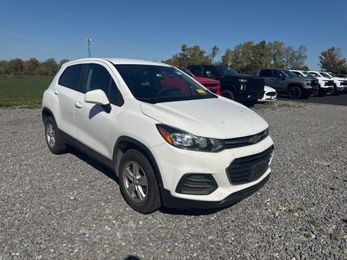 2022 Chevrolet Trax LS
