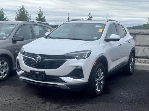 White Frost Tricoat 2023 Buick Encore GX Essence
