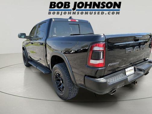 Diamond Black Crystal Pearl 2021 RAM 1500 Rebel