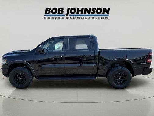 Diamond Black Crystal Pearl 2021 RAM 1500 Rebel
