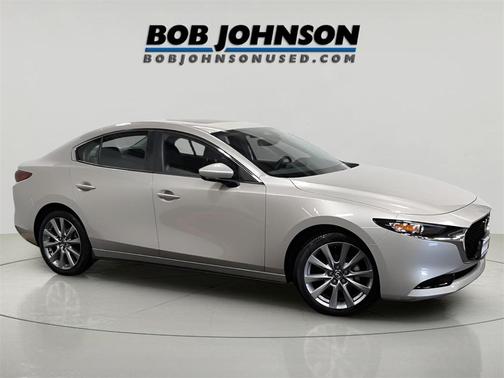 2025 Mazda Mazda3 FWD w/Preferred Package