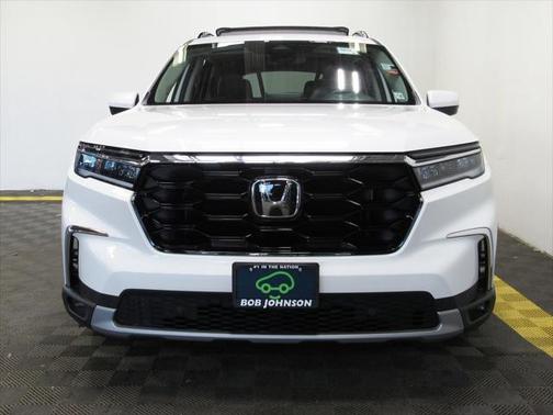2024 Honda Pilot Touring 8-Passenger