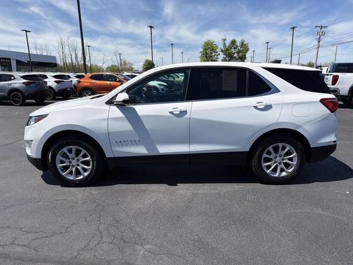 Summit White 2019 Chevrolet Equinox 1LT