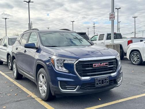 2022 GMC Terrain SLE