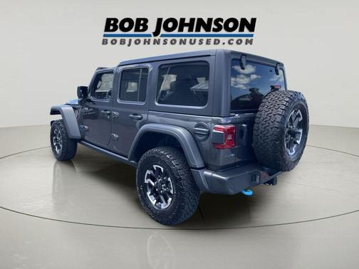 Granite Crystal Metallic Clearcoat 2025 Jeep Wrangler 4xe Rubicon