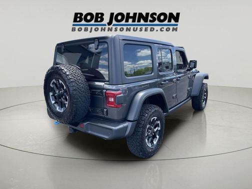 Granite Crystal Metallic Clearcoat 2025 Jeep Wrangler 4xe Rubicon