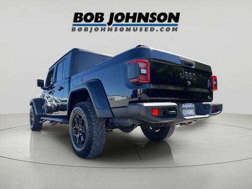 2021 Jeep Gladiator Willys 4x4