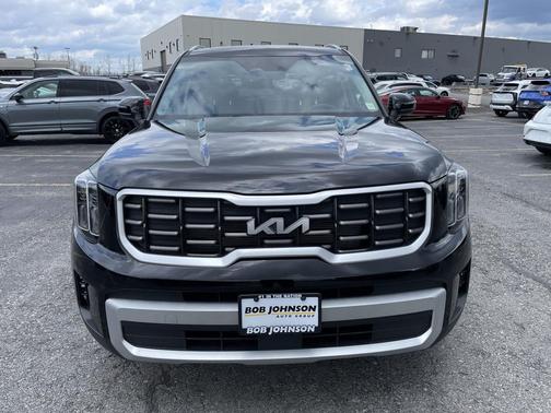 Ebony Black 2024 Kia Telluride S