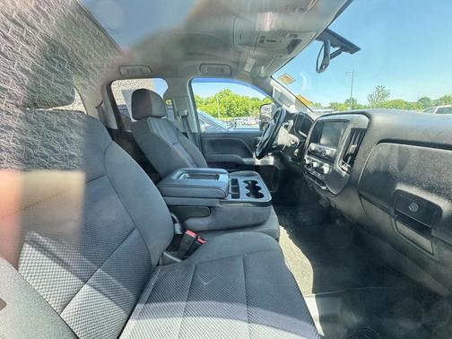 Silver Ice Metallic 2018 Chevrolet Silverado 2500 LT