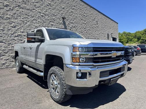 Silver Ice Metallic 2018 Chevrolet Silverado 2500 LT