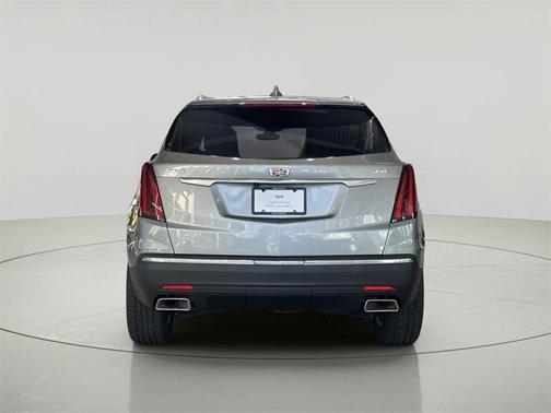 2023 Cadillac XT5 Luxury