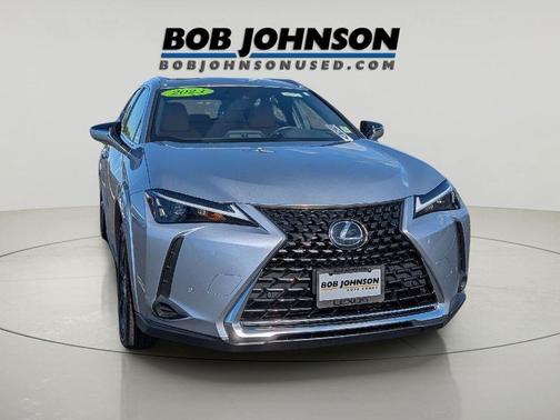 Iridium 2023 Lexus UX 250h Base