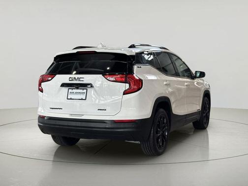 Summit White 2020 GMC Terrain SLE