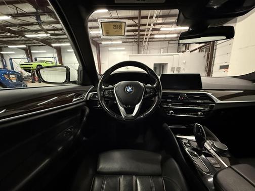 2019 BMW 530 xDrive