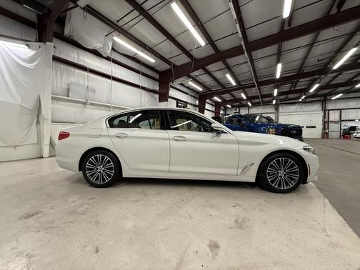 2019 BMW 530 xDrive
