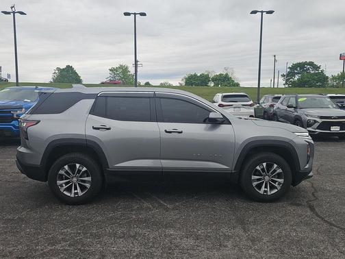 Sterling Gray Metallic 2025 Chevrolet Equinox 1LT