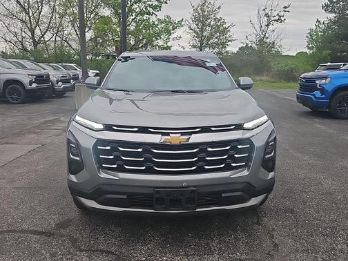 Sterling Gray Metallic 2025 Chevrolet Equinox 1LT