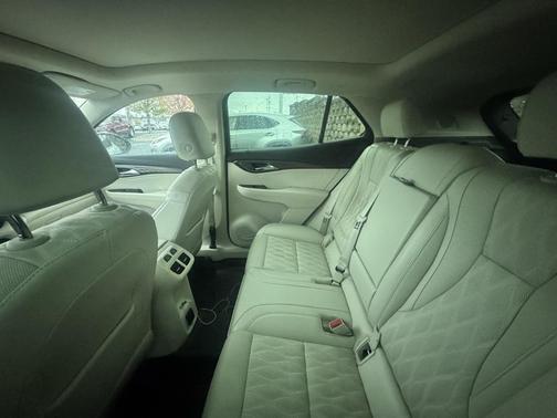 2022 Buick Envision FWD Avenir