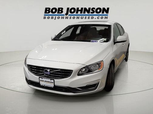 WHITE 2015 Volvo S60 T5 Premier