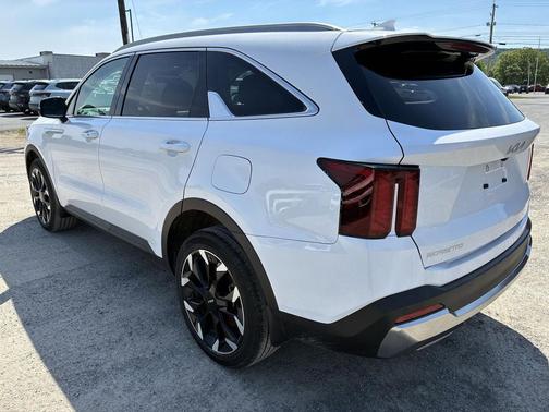 WH 2025 Kia Sorento EX