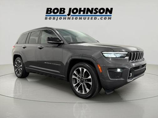 2022 Jeep Grand Cherokee Overland