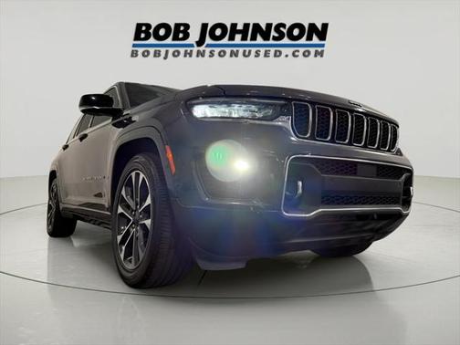 2022 Jeep Grand Cherokee Overland