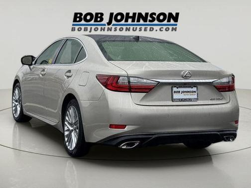 Satin Cashmere Metallic 2016 Lexus ES 350 Base