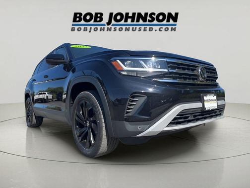 2022 Volkswagen Atlas 2.0T SE w/Technology 4MOTION