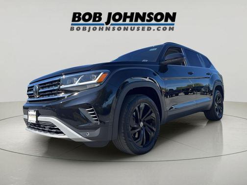 2022 Volkswagen Atlas 2.0T SE w/Technology 4MOTION
